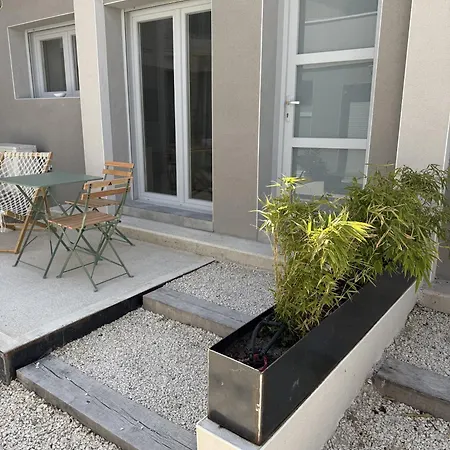 Apartament Casa V&m Saint-Paul-Trois-Châteaux
